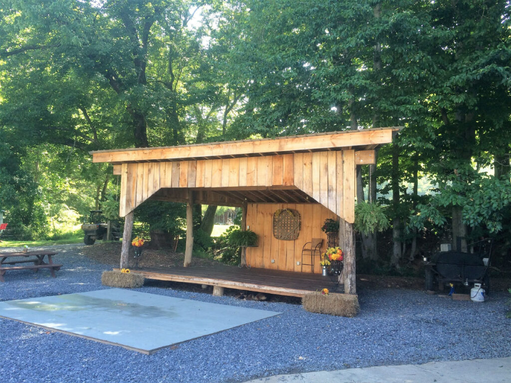 Deal phone 664 1 Appalachian Farm Weddings Deal phone 664 1 Appalachian Farm Weddings